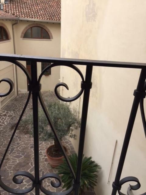 Ferienwohnung Palazzo Guerrieri Da Fermo Mantua Exterior foto
